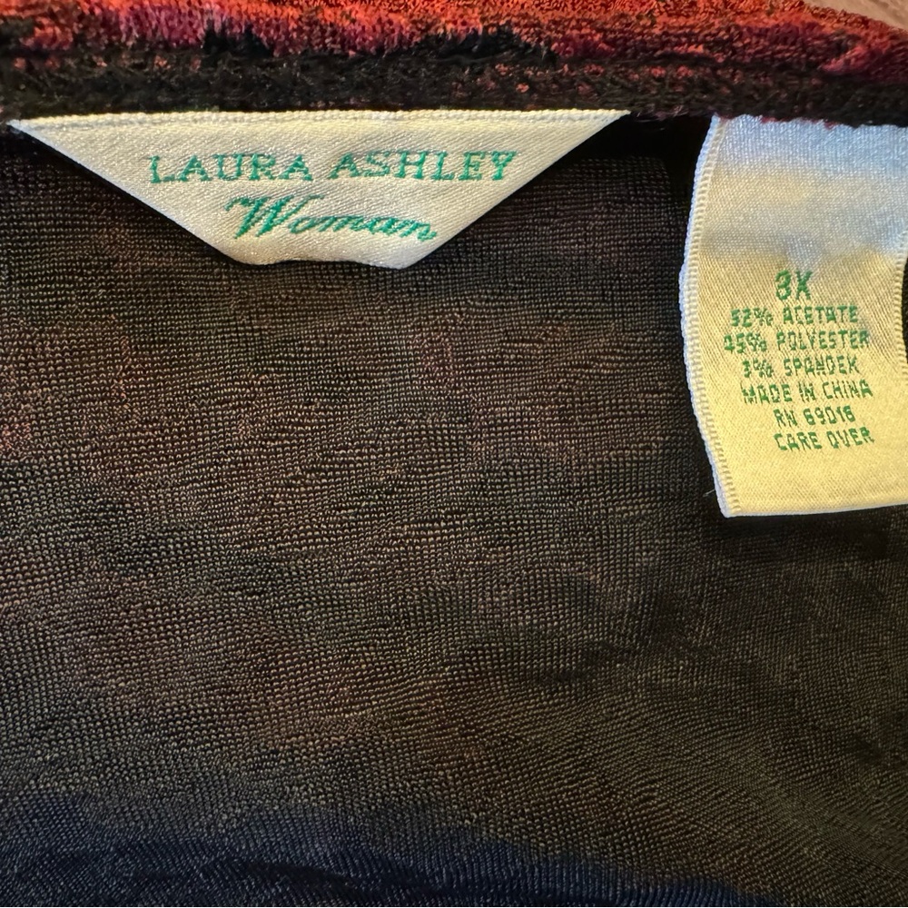 Laura Ashley V-Neck Top Plus Size Whimsigoth punk vibe - Picture 5 of 5